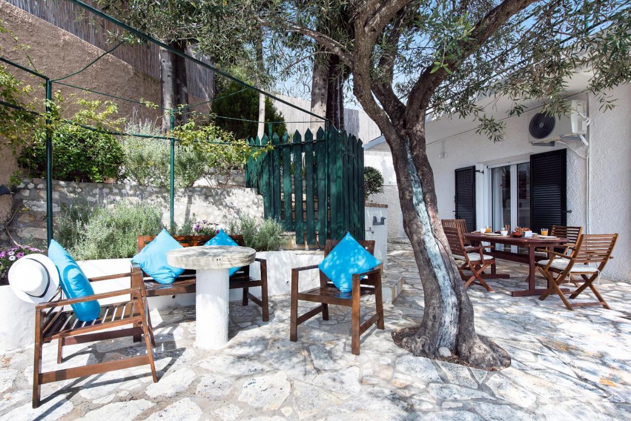 Apartamento Thalia'S House Paleokastritsa Exterior foto